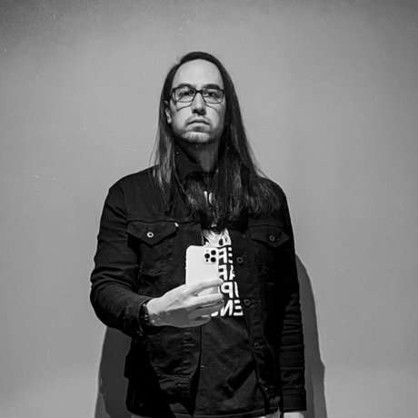 The Size of a Man modèle sexy galeries