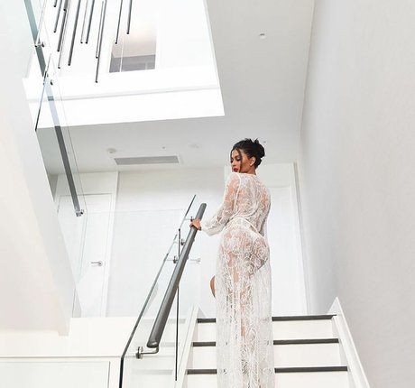 papa vip onlyfans assez pornographique archive