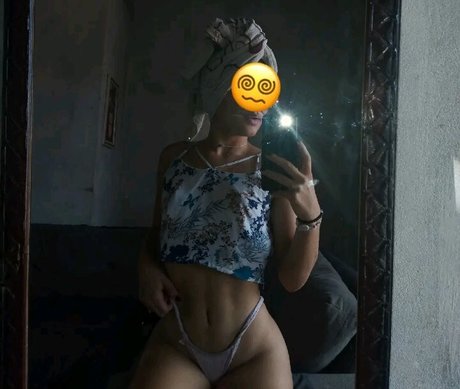 Stherx Monteiro étoile sexy photos