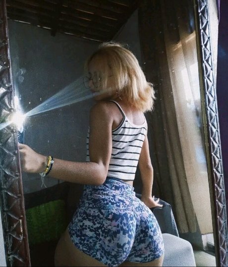 Stherx Monteiro modèles nus image