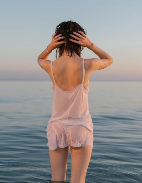 grand-mère onlyfans xxx de haute qualité photo