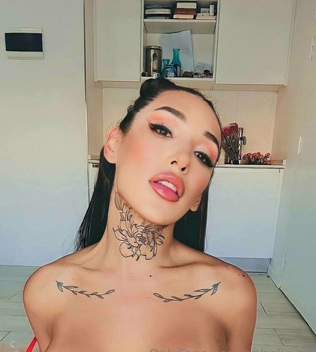 mariée onlyfans sexy jolie archive