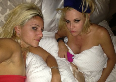 Jenny McCarthy modèle adulte image