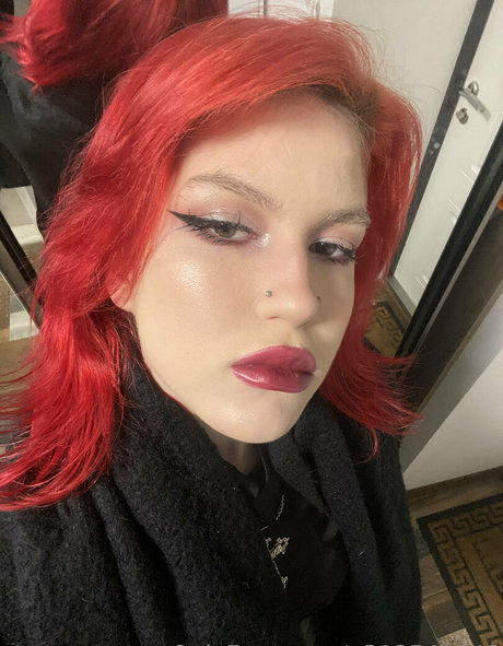 linda dragon joli modèle img