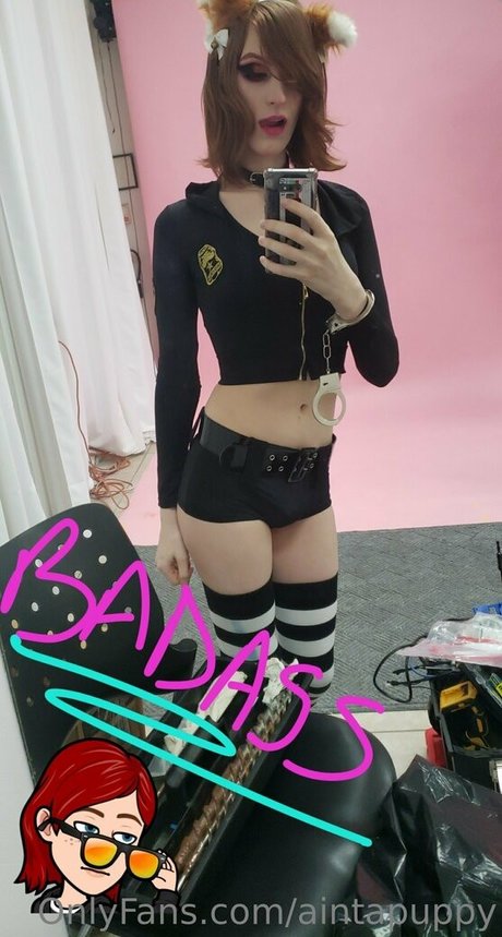 Aintapuppy star du porno érotique image