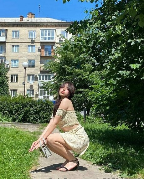 elliemooree étoile images