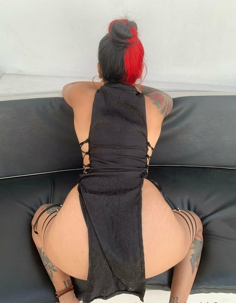 emmablackkfree star du porno en haute qualité collection