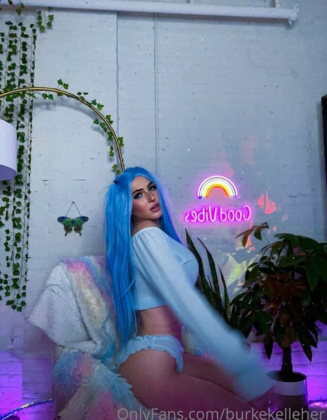 burkebabyxo actrice érotique photos