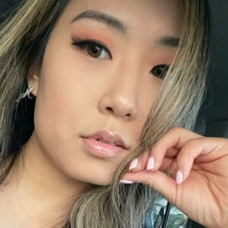 Juziis mannequin image