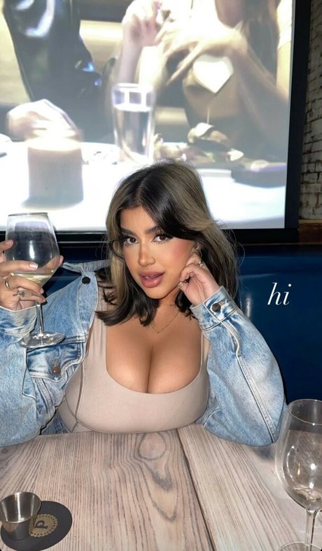 OMGLove mannequin galeries