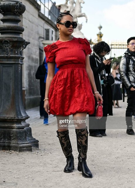 Paola Locatelli art modèle des photos