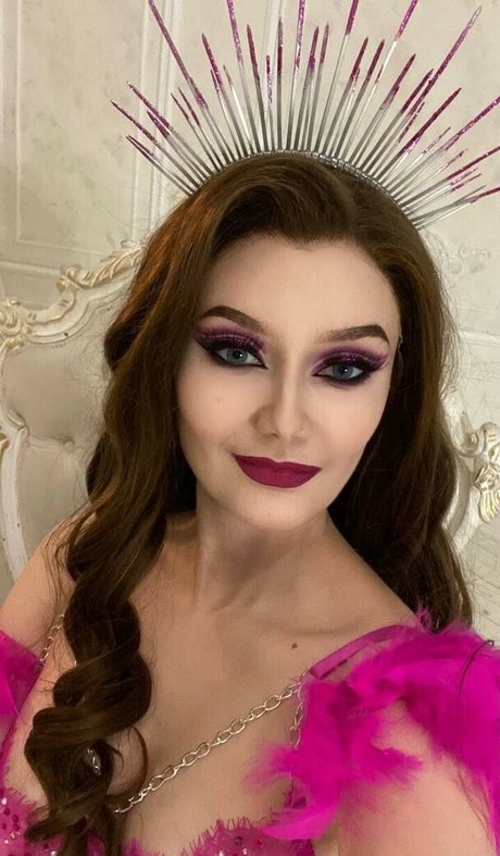 Vixena Siren beau modèle img