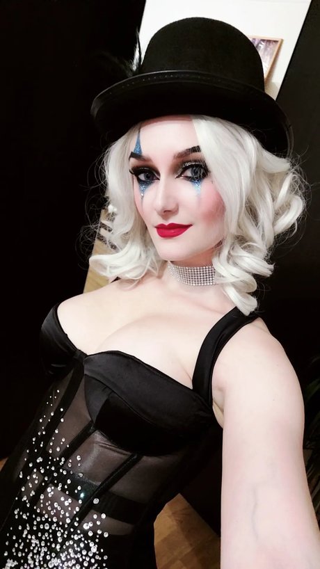 twink nu onlyfans beau nu des photos