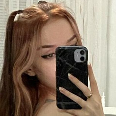 mikaya actrice de grande qualité photo