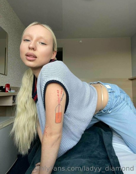 ladyy diamond modèle pornographique galeries