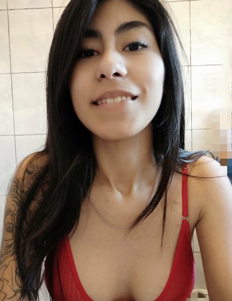 mialopez7 star du porno nue photos