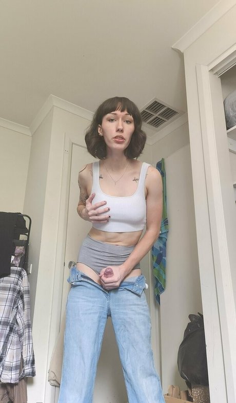 missannabanana24 actrice nue img