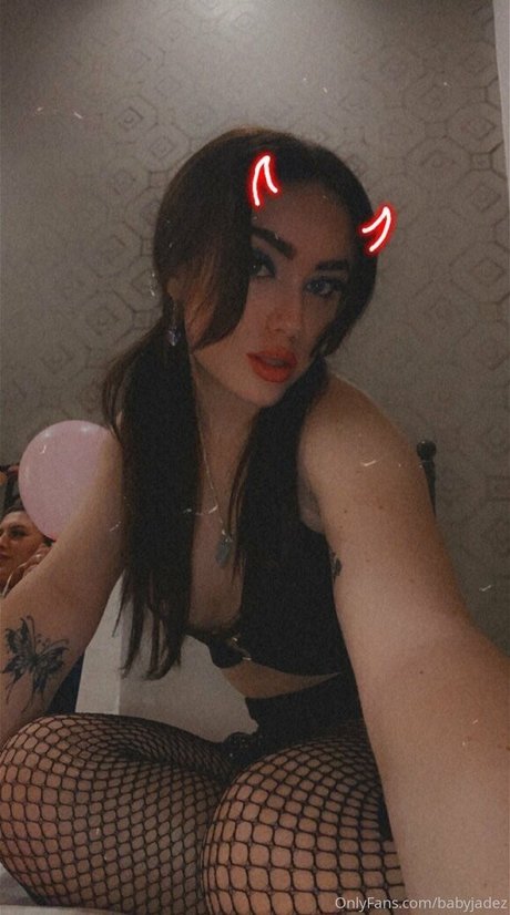 babyjadez star du porno chaud des photos