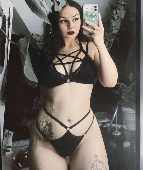 NevernaNoir star du porno adulte galerie