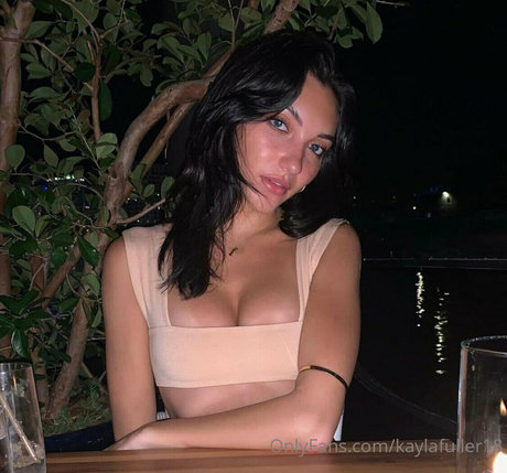 kaylafuller18 actrice sexy image