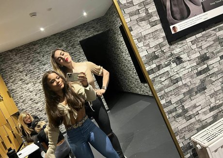 Shannon Dacombe meilleure star du porno image