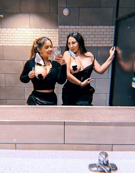 pom-pom girl nue onlyfans exclusivité pornographique galerie