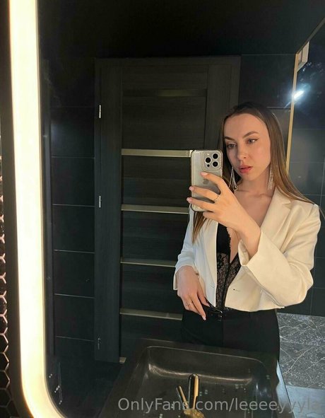 leeeeyyyla star du sexe archive