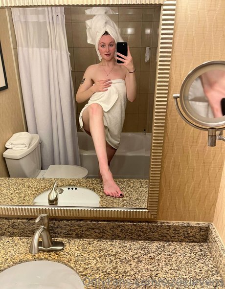 footjob pour ados uniquementfans joli sexe collection