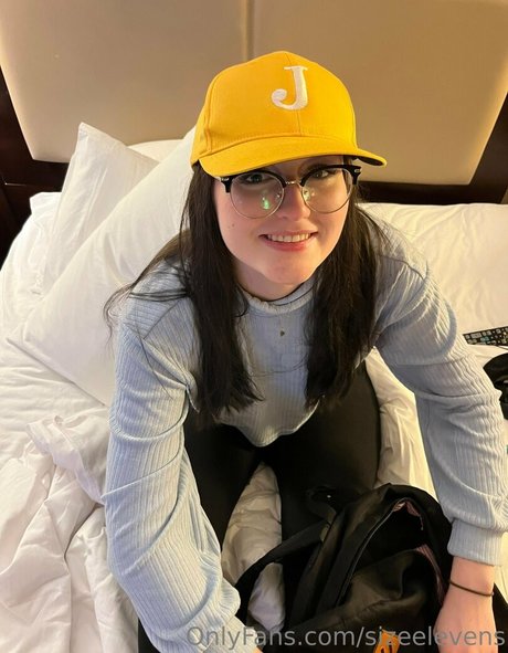 infirmière brune onlyfans chaud photo