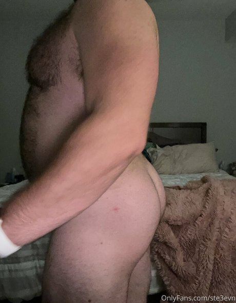 ste3evn modèle porno archive