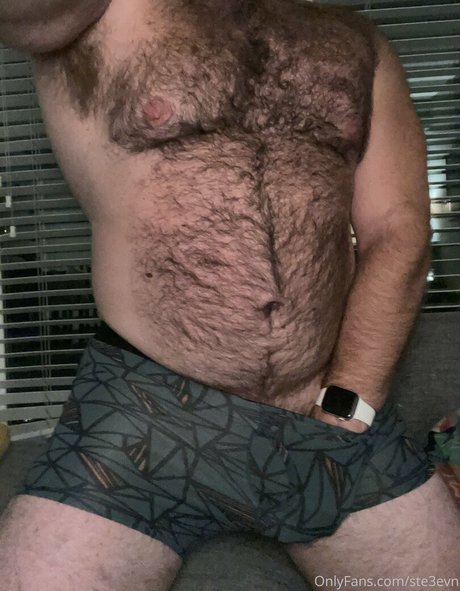 baisers lesbiens onlyfans belle érotique photo