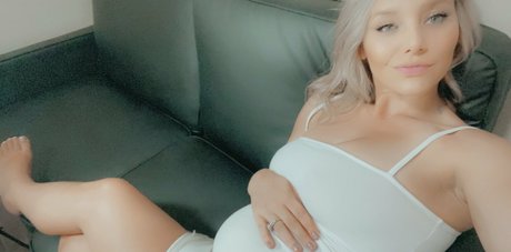 chatte parfaite onlyfans bel art collection