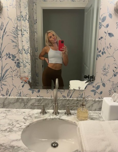 Thejjackie mannequin image