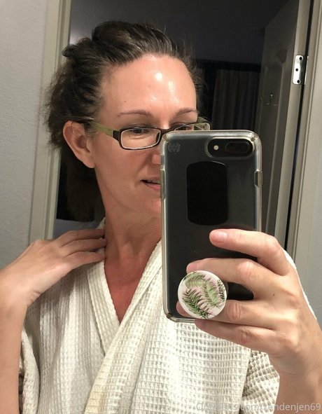 zendenjen69 actrice de grande qualité img