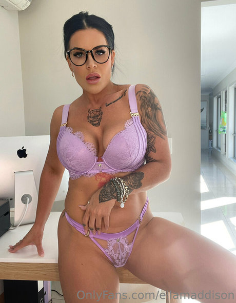 ellamaddison modèle sexy image