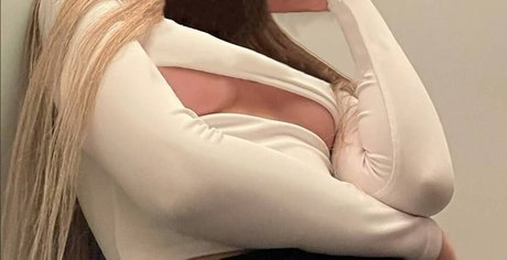 whylollycry nus de stars du porno img