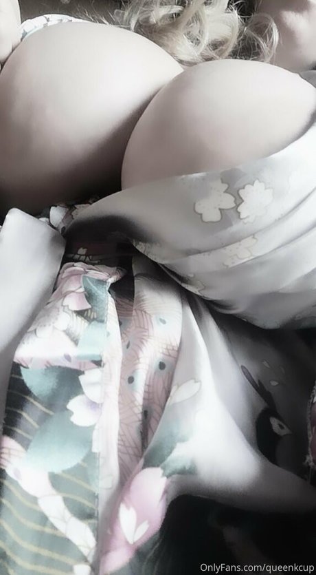 the kitty amore free actrice de nus collection