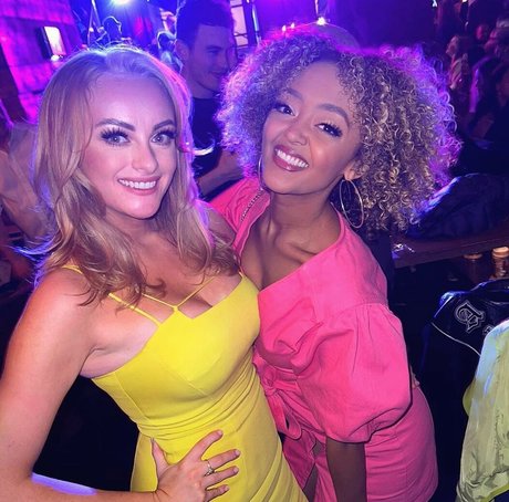 soirée orgie uniquement pour les fans sympa érotique des photos