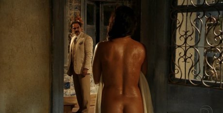 Juliana Paes modèle sympa photo