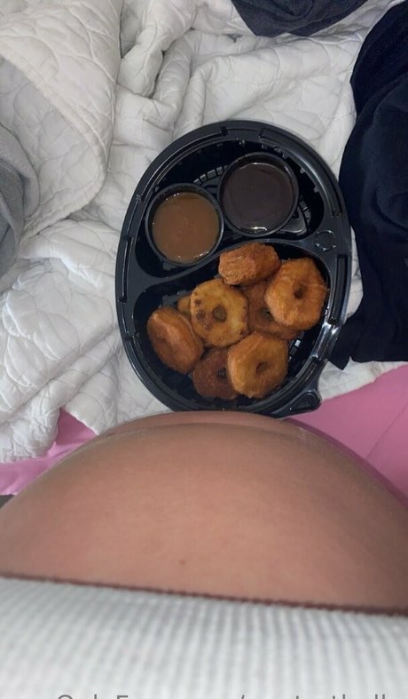 poptartbelly actrice nue galerie