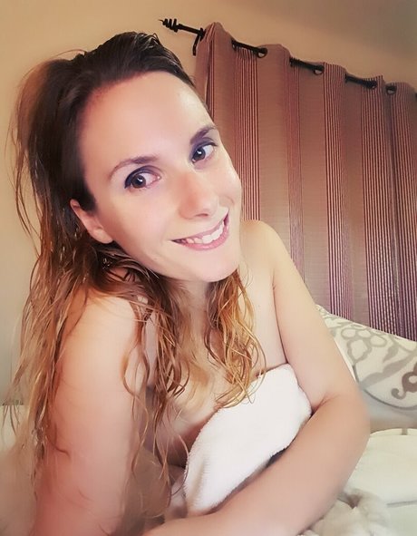 ellyedelweiss star du porno photos