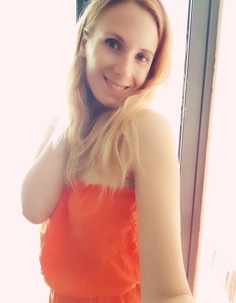 ellyedelweiss actrice photo