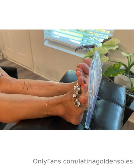 latinagoldensoles actrice sexy archive