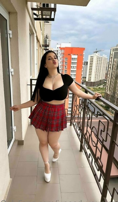 i need your cream top star collection