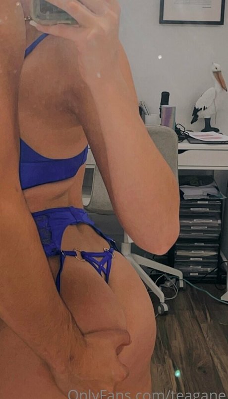 teagane modèle érotique image