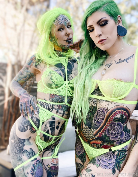 cignosuicide star du porno de haute qualité archive