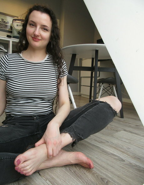 neolasoles modèle adulte archive