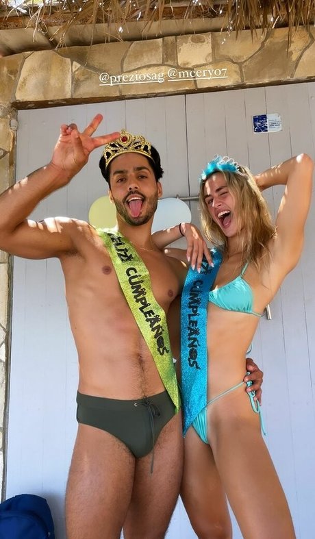 Meeryo7 modèle hd photos