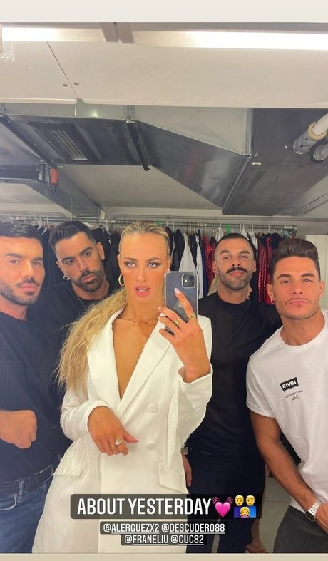 Meeryo7 star du porno érotique galerie