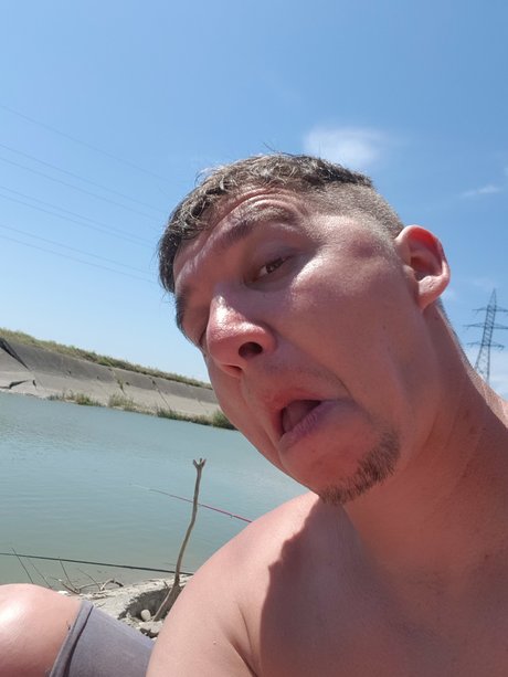 Rosu Andrei Catalin actrice adulte collection